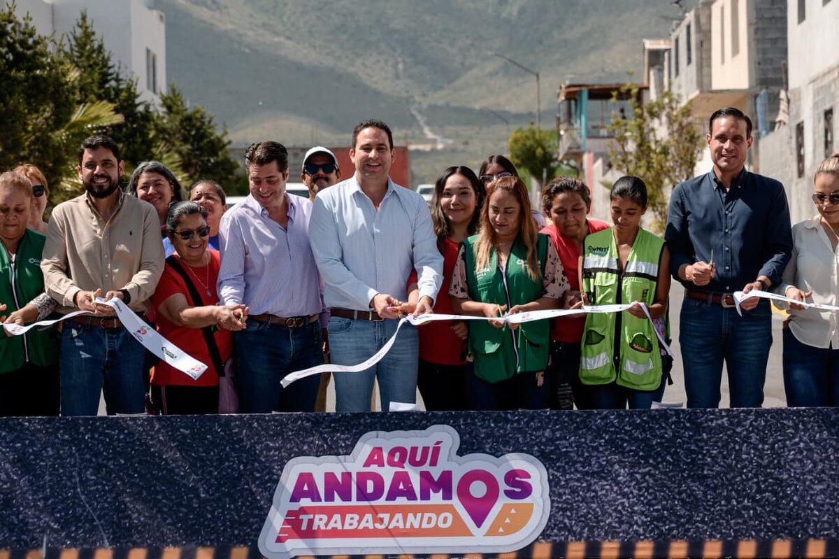 Javier Díaz entrega pavimentación y anuncia 23 mdp a drenaje