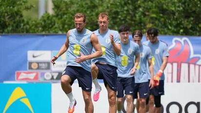 Selección de Inglaterra sufre robo de botines y balones en EU