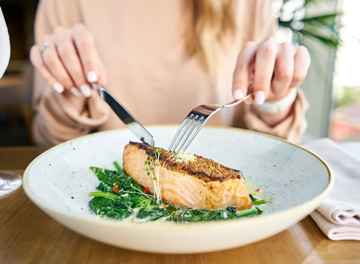 Los 7 alimentos que tienen más omega 3 que el salmón
