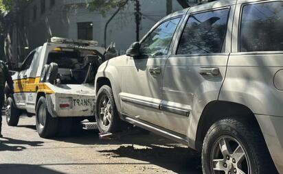 Alcaldía Cuauhtémoc retira 61 vehículos abandonados en sus calles
