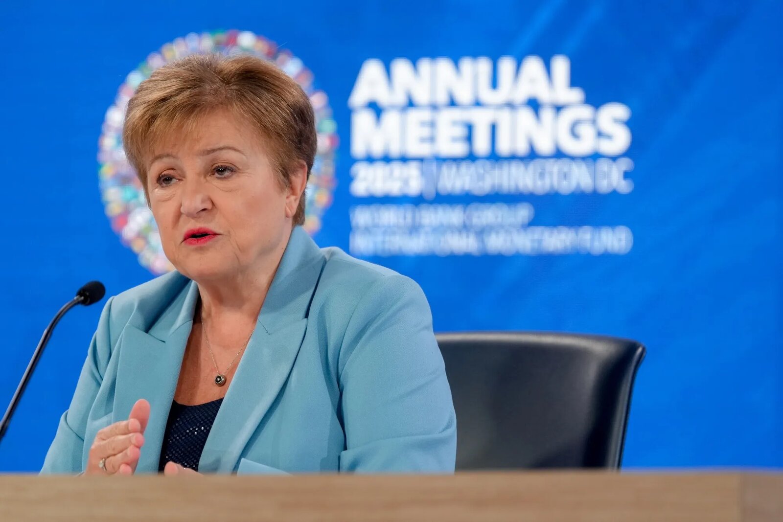 FMI descarta por ahora una desaceleración económica mundial