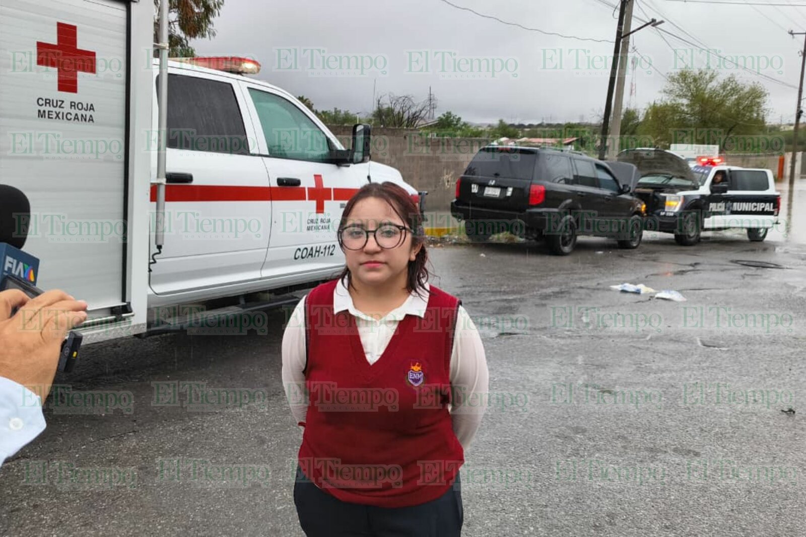 "El agua me llegaba al ombligo y casi me arrastra"; normalista relata momentos de terror durante inundación