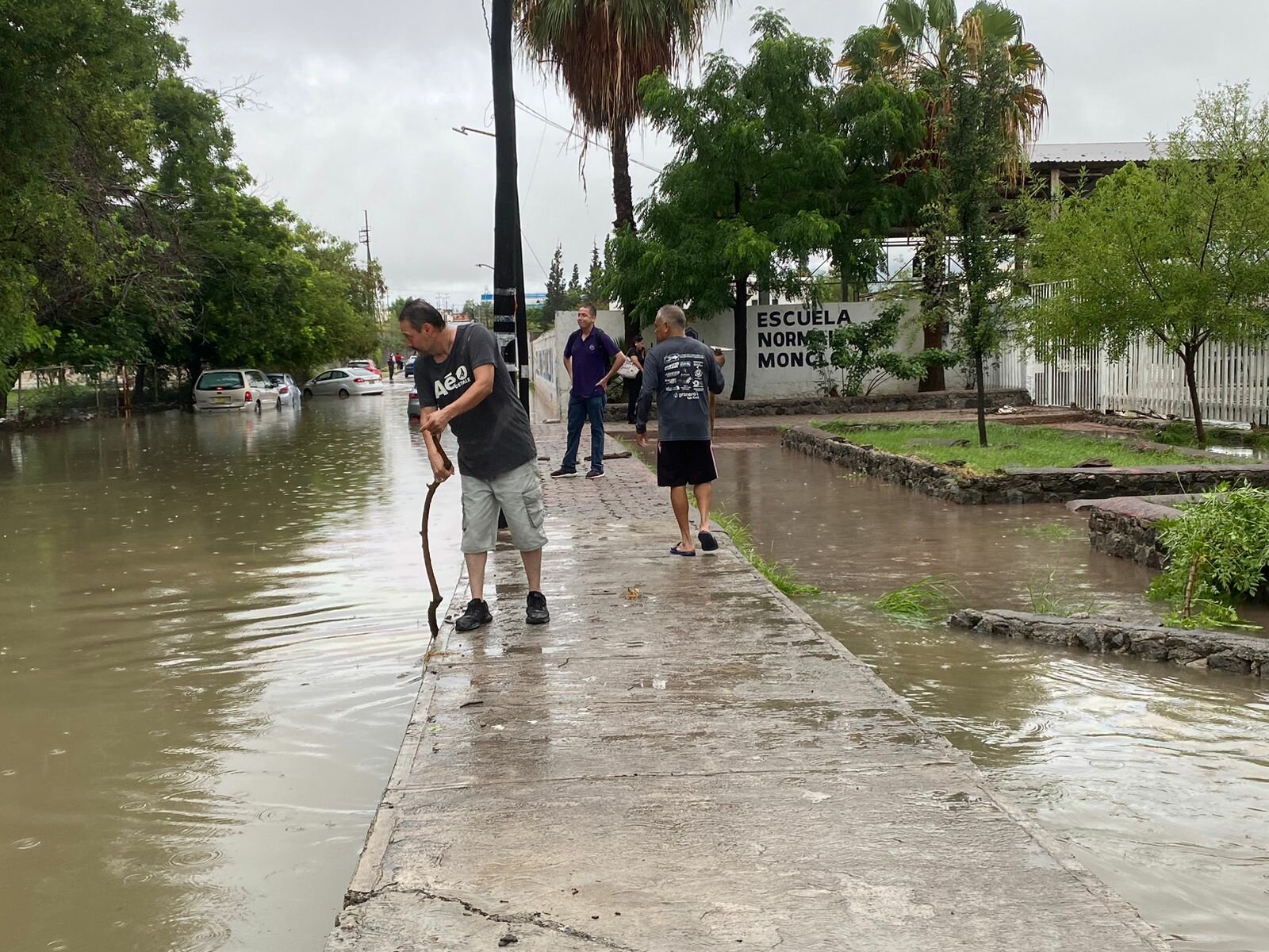 Lluvia siembra angustia en la Normal de Monclova
