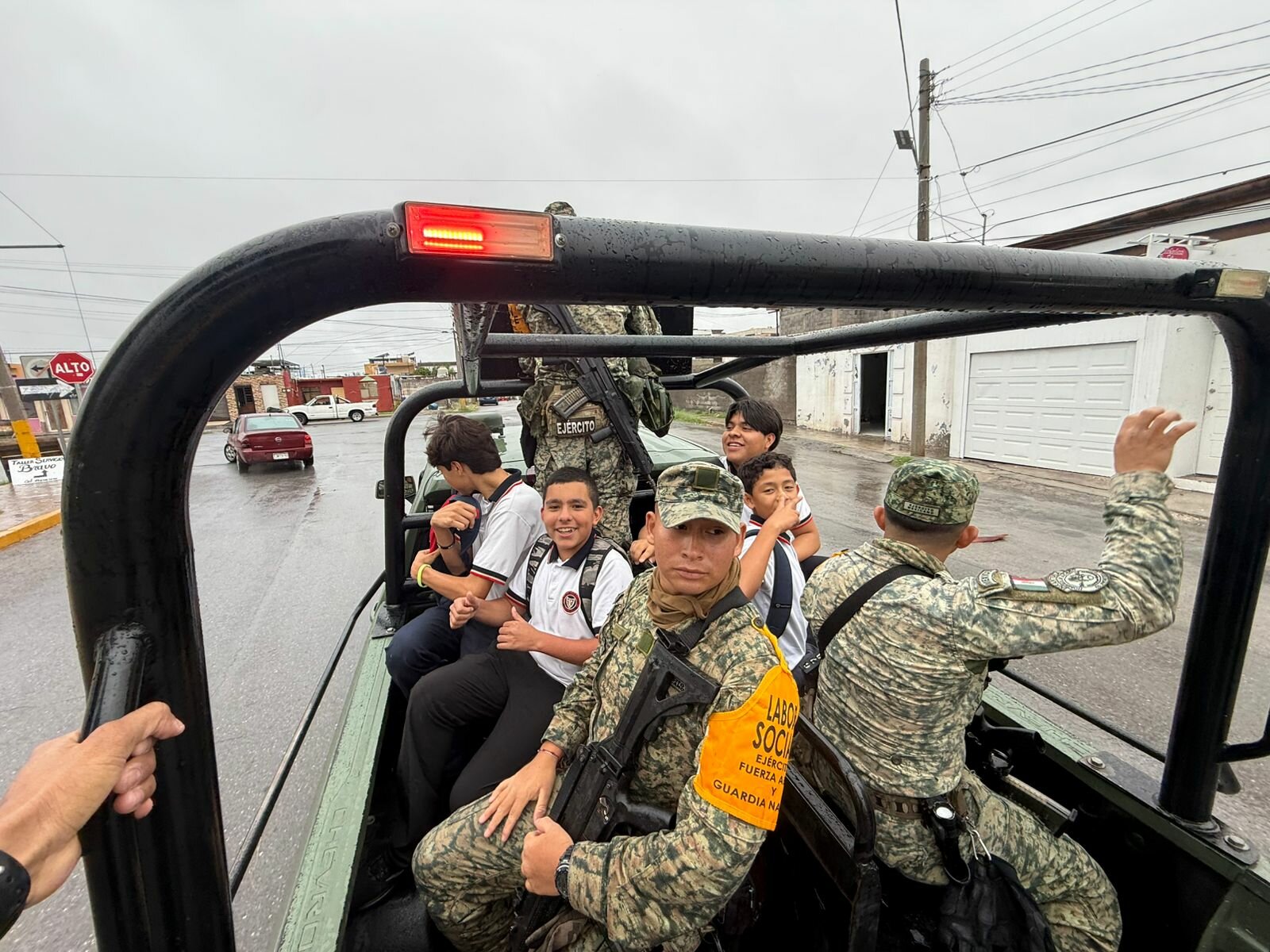 Activan Plan DN-lll-E: Inundaciones, evacuaciones y rescates Inundaciones, evacuaciones y remarcaron una jornada extraordinaria en Monclova y Frontera.