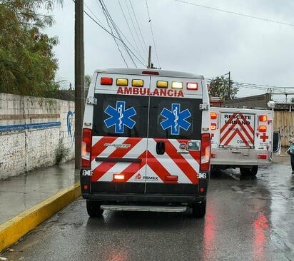 Adolescente sufre descarga eléctrica durante inundación en Monclova