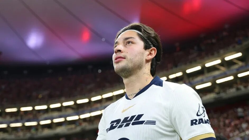 Jordan Carrillo llega a Chivas y promete pelear por el título
