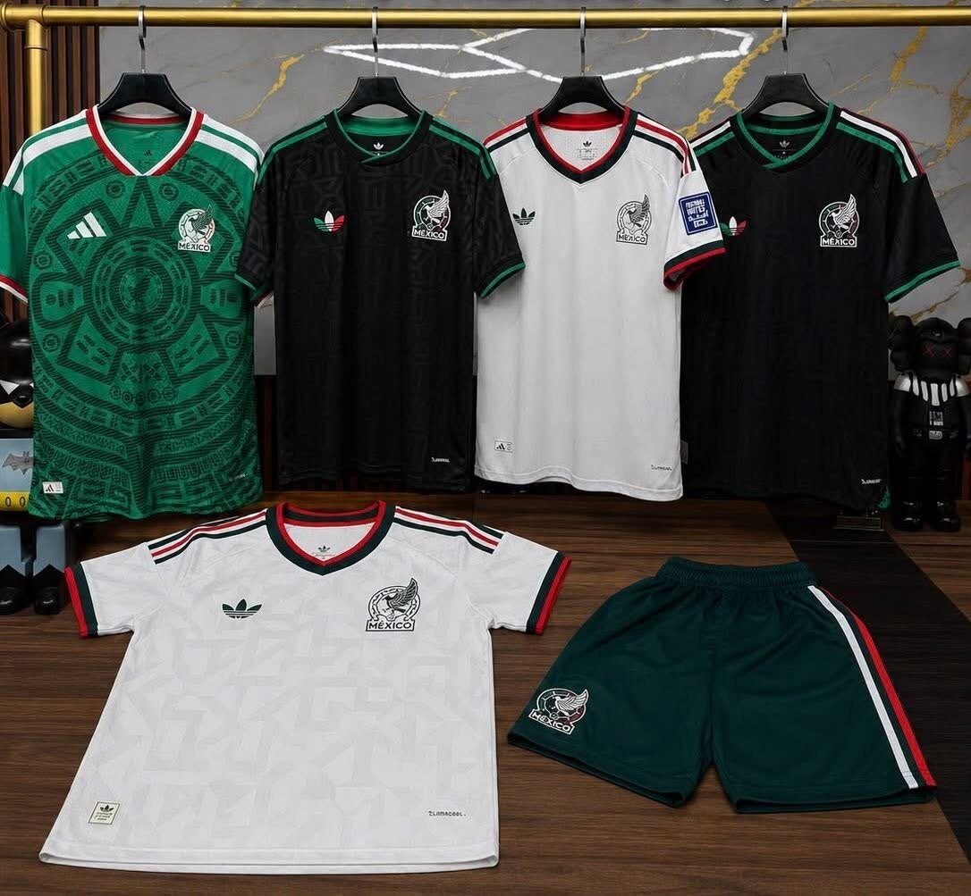 Afición demanda playera mexicana