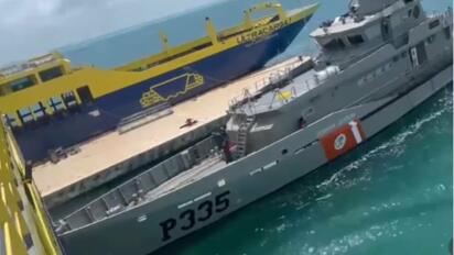 Patrulla de la Marina choca contra ferry en Isla Mujeres por falla de embrague