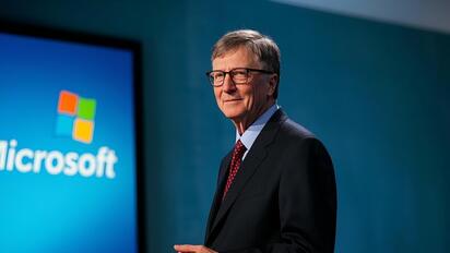 Bill Gates afirma que el éxito no depende solo de las calificaciones académicas