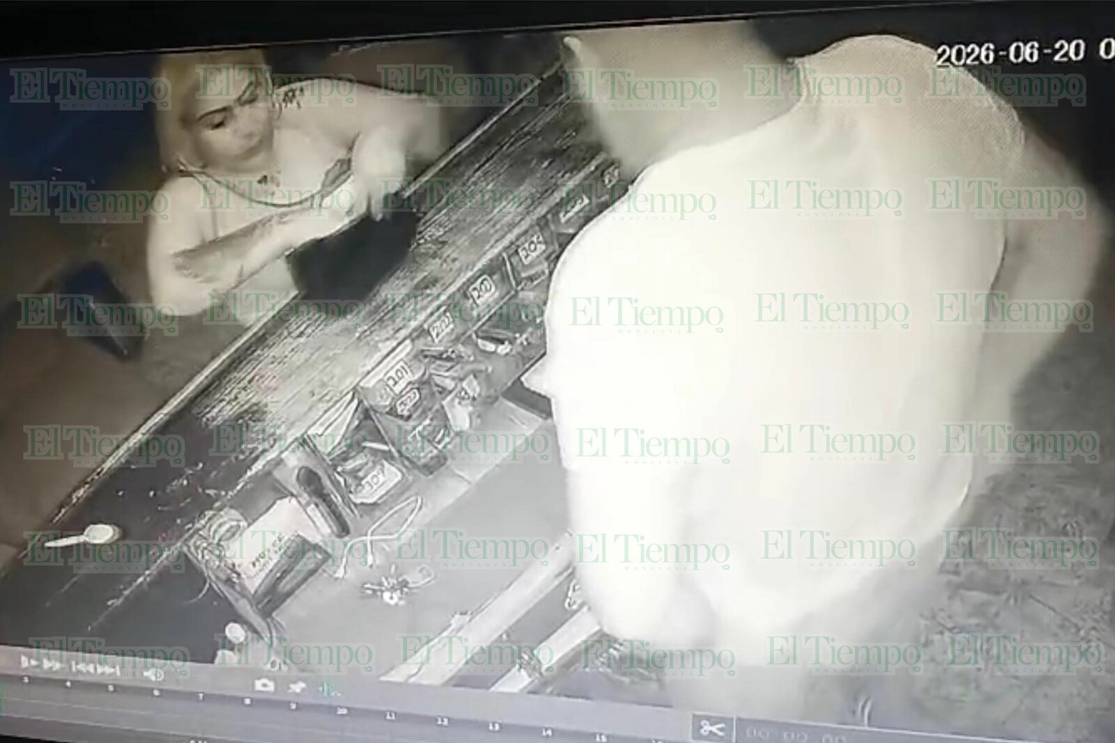 Carterista aprovecha descuido y roba 8 mil pesos en pleno Centro de Monclova