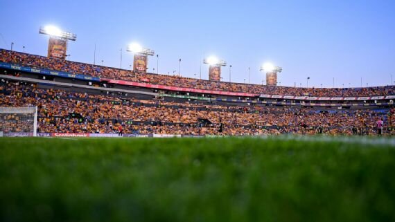 Corea del Sur y Sudáfrica entrenarán en el Estadio Universitario