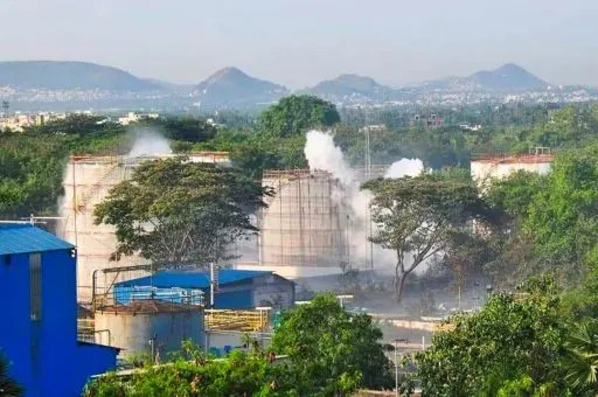 Fuga de gas amoníaco en una fábrica de alimentos en India dejó dos personas fallecidas