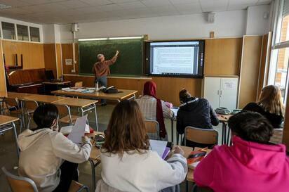 Iglesia respalda debate sobre inteligencia artificial en educación