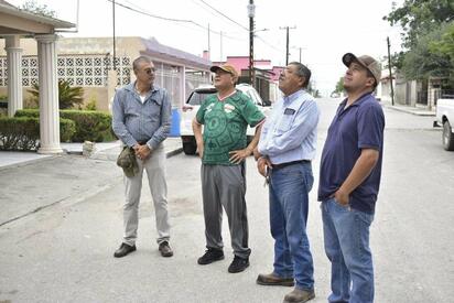Óscar Ríos supervisa avance de luminarias LED en colonia Zaragoza