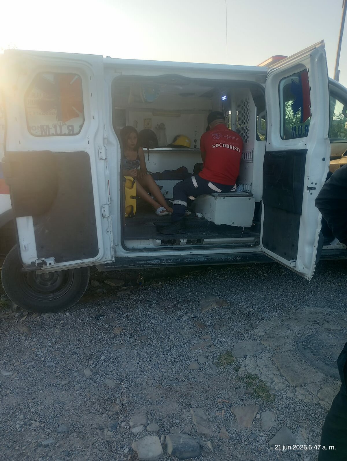 Riña: Machetes, bates y piedras fueron utilizados durante el enfrentamiento.