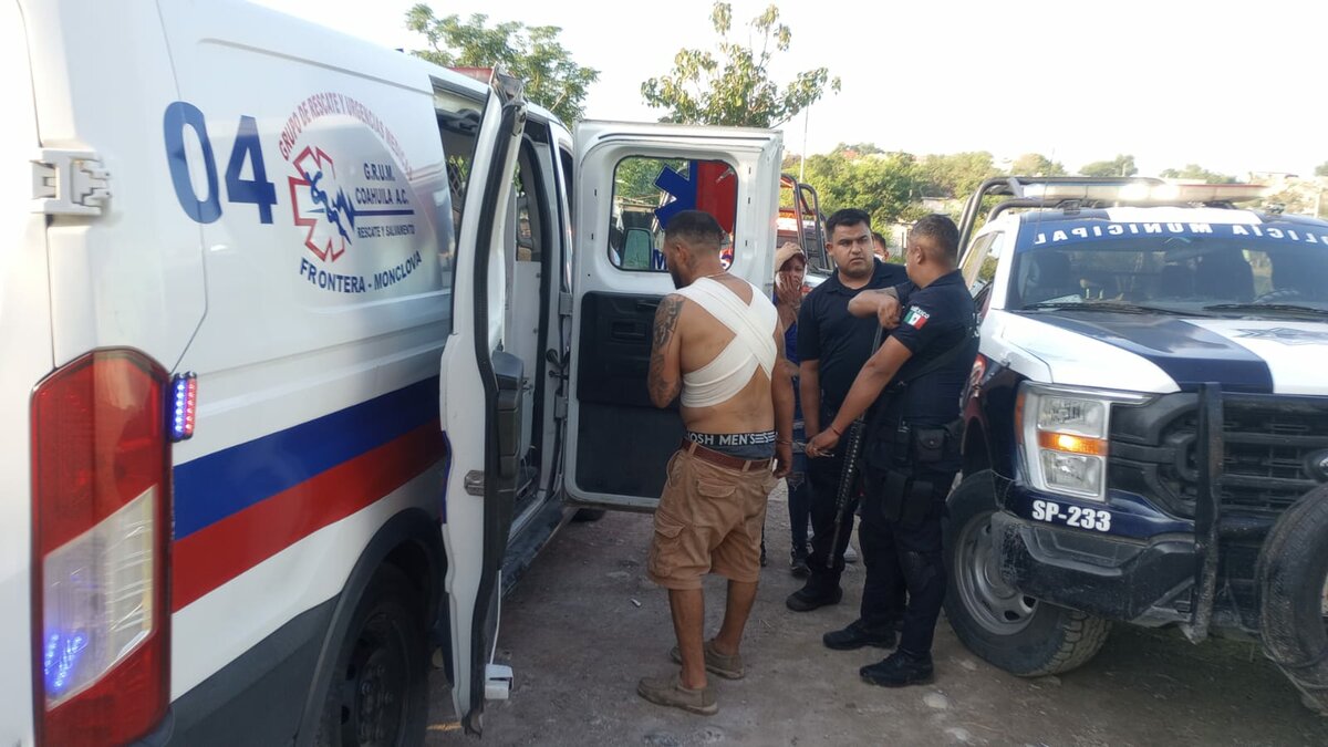 Riña: Machetes, bates y piedras fueron utilizados durante el enfrentamiento.