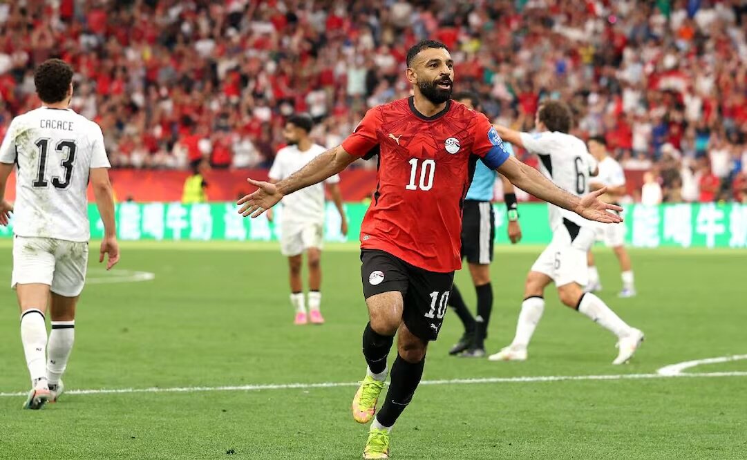 Egipto en su primera victoria en la historia de la Copa del Mundo