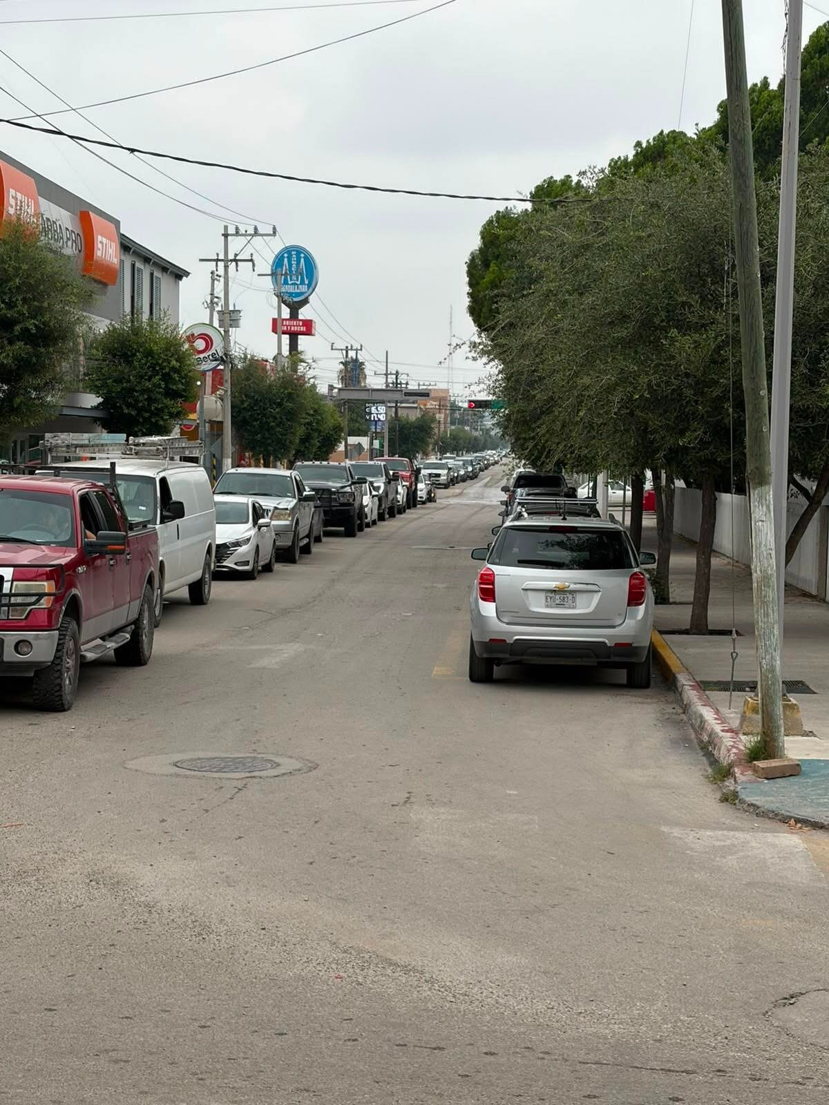 Presentan largas filas en Puente 1 en área de internación nacional