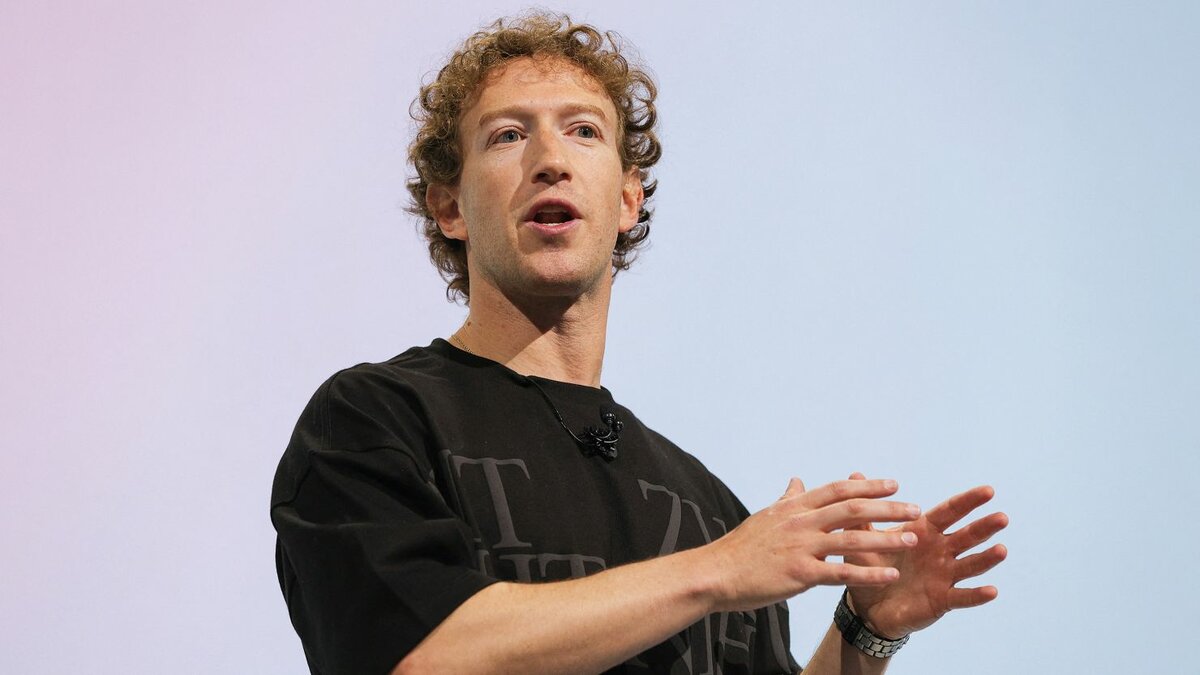 Escuela impulsada por Mark Zuckerberg cerrará antes de graduar a alumnos