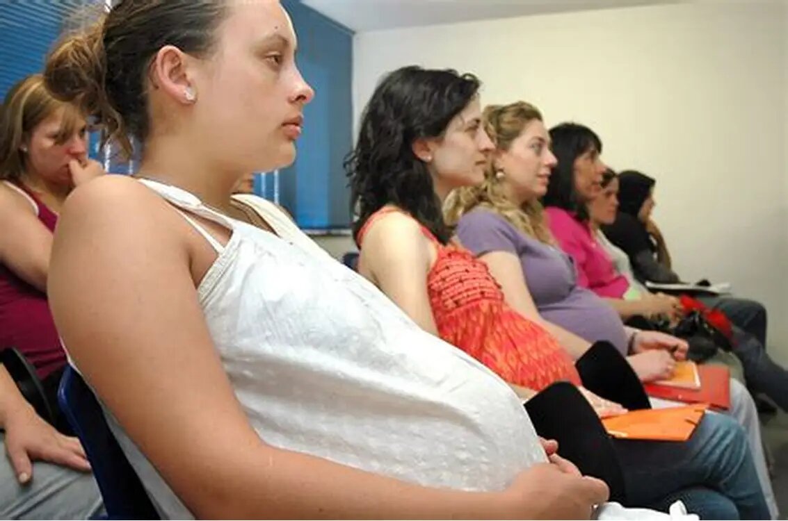 Mantienen seguimiento a más de 100 embarazadas al mes en Centro de Salud Mundo Nuevo