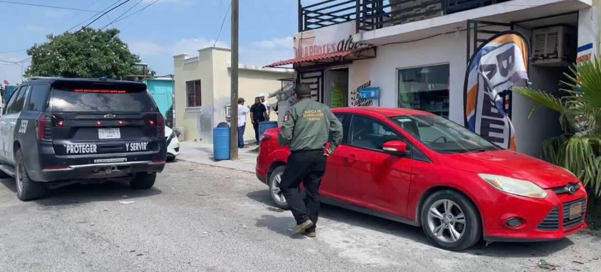 Agresión: Las víctimas, identificadas como Clemente N. y Clemente N., de 15 años, recibieron atención médica tras el incidente.