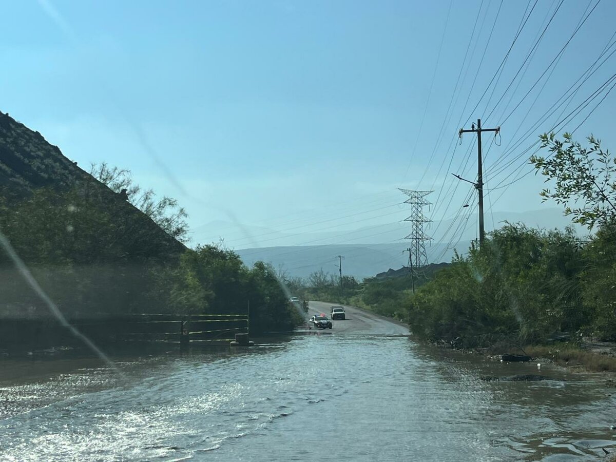 Persisten inundaciones en Avenida Puerta 4; proyectan obra de hasta 100 millones de pesos