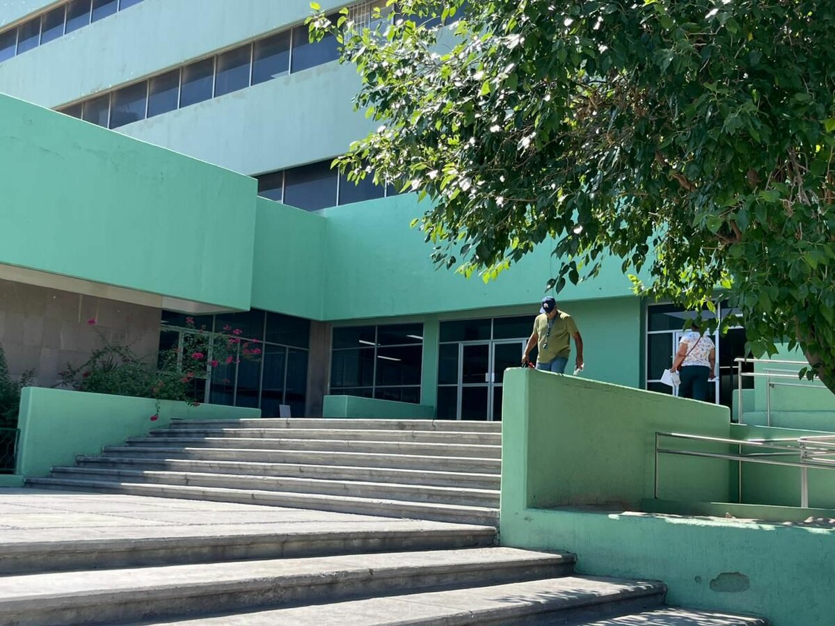 Investigan fallas en clima y filtraciones tras lluvias en la Clínica 7 del IMSS