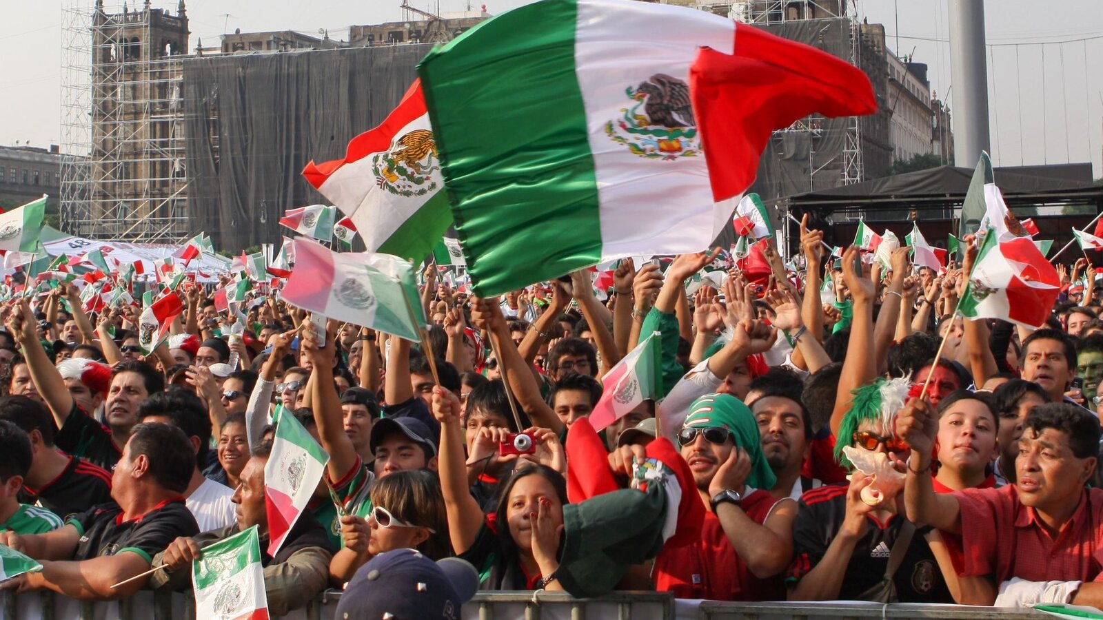 Promociones “demasiado buenas” del Mundial 2026 podrían ser fraude: Profeco
