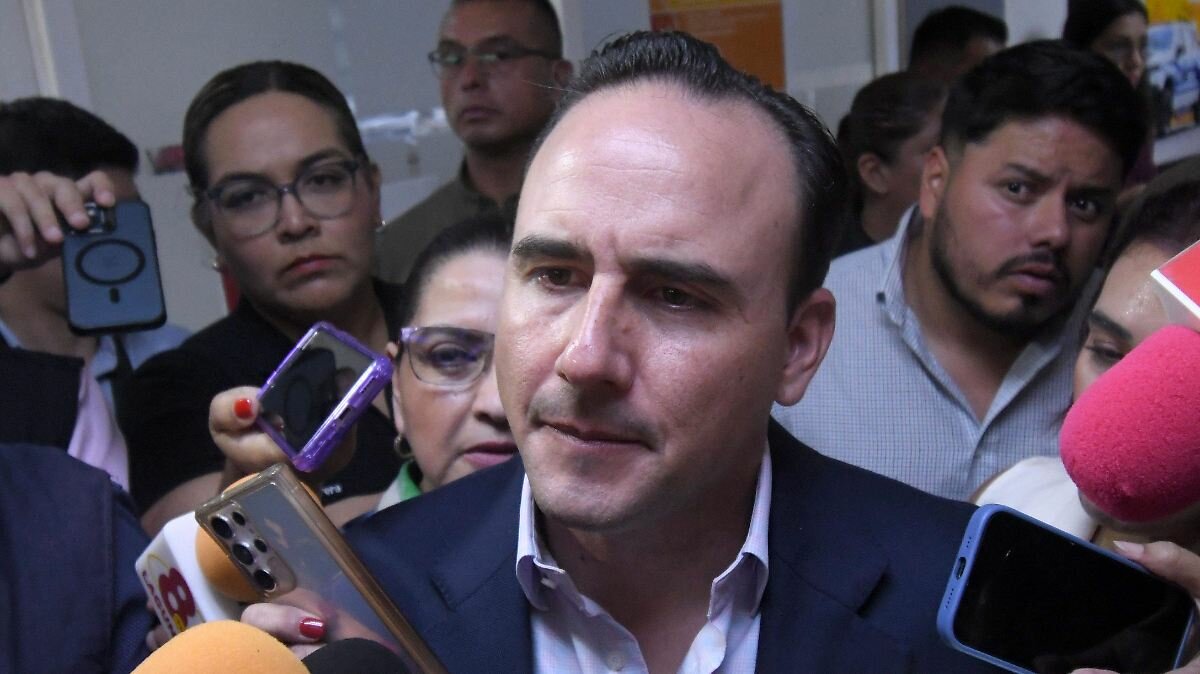 Manolo Jiménez propone a Riquelme para alcaldía interina de Torreón