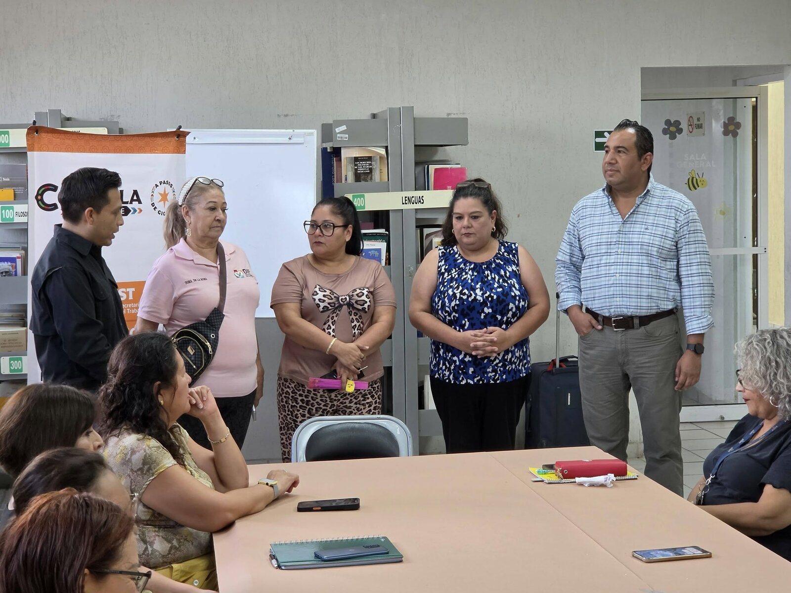 DIF e ICATEC impulsan curso de velas aromáticas para adultos mayores