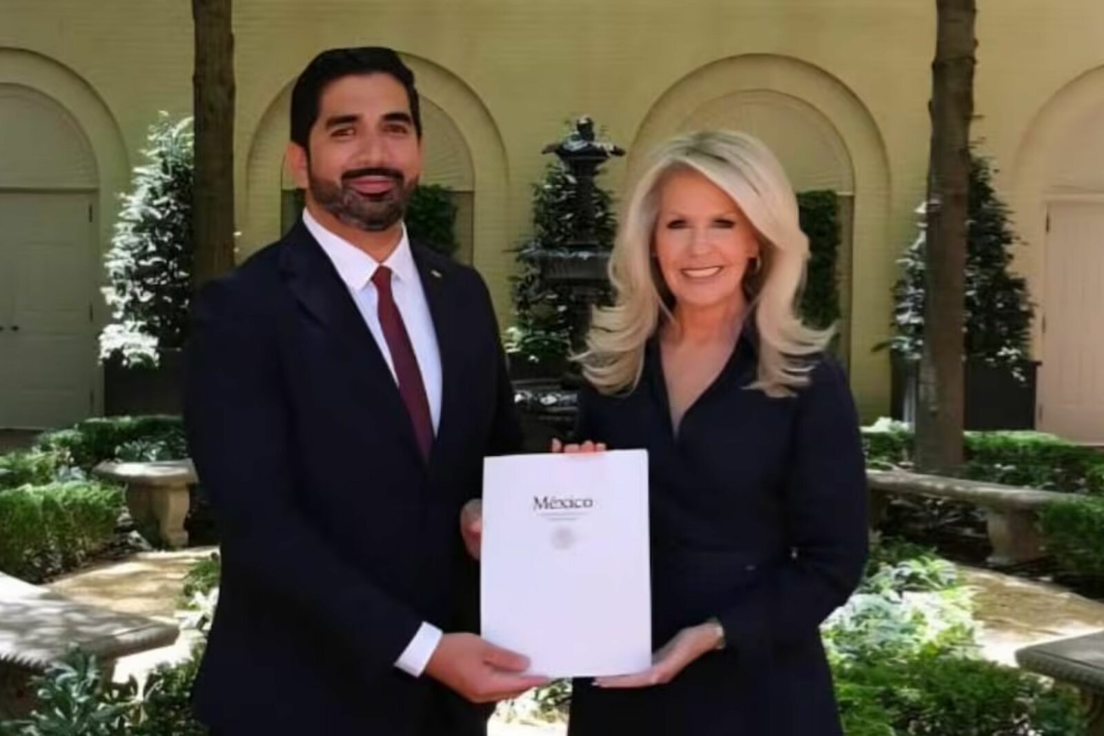 Roberto Lazzeri entrega cartas credenciales y se convierte oficialmente en embajador de México en EU