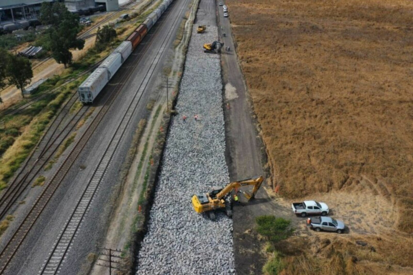 Tren Saltillo-Nuevo Laredo avanza con 178 kilómetros desmontados y despalmados