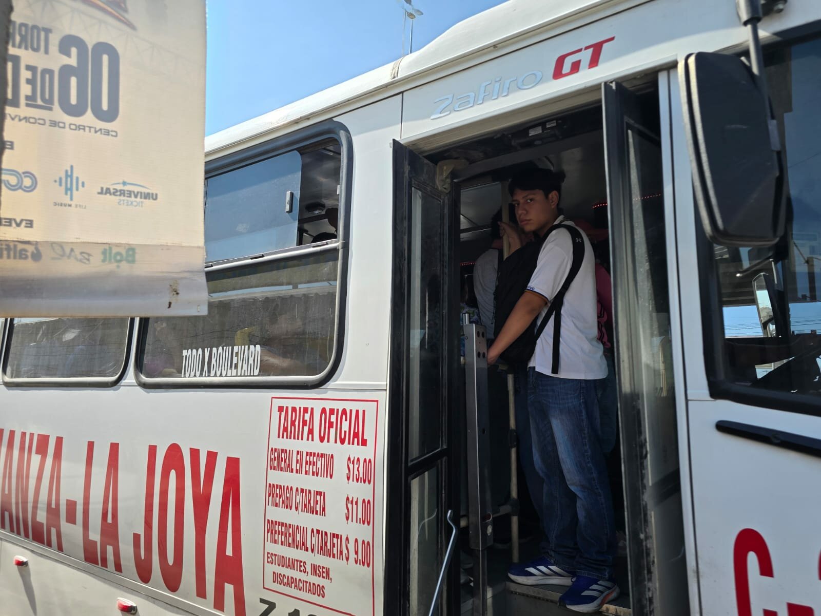 Realizan modificación del recorrido de nueve rutas de transporte por obras en el bulevar Revolución