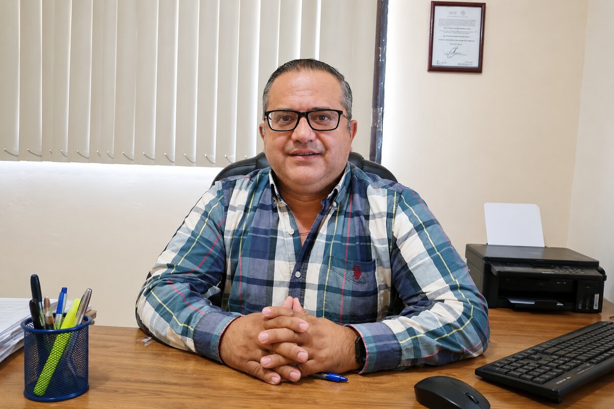 Centro de Salud de Sabinas exhorta a prevenir golpes de calor y deshidratación
