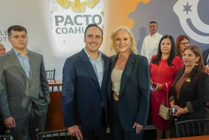 Múzquiz firma Pacto Coahuila 2026 para impulsar desarrollo regional económico