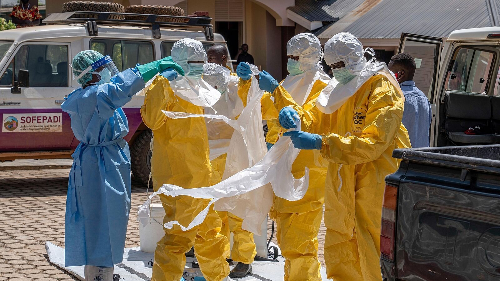 El avance del ébola en África amenaza con llegar a Sudán del Sur