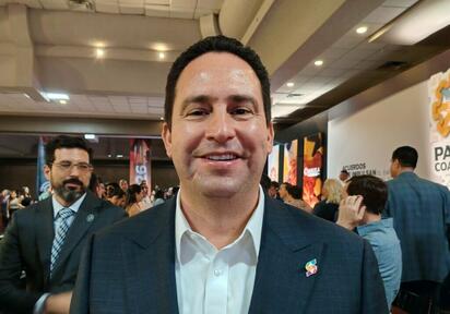 Ofrece Javier Díaz total coordinación con Riquelme para fortalecer a Saltillo