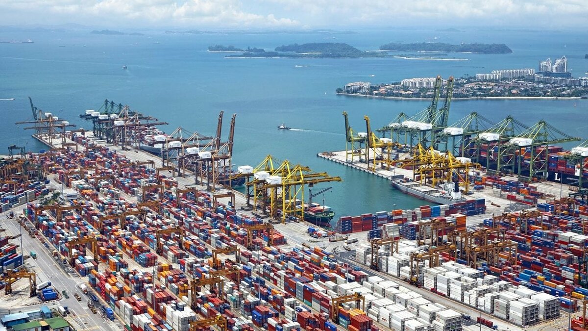 Exportaciones de México crecen 25.4% durante mayo: Inegi