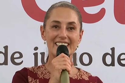 Claudia Sheinbaum afirmó que los programas sociales federales son derechos universales y rechazó que estén condicionados a preferencias políticas durante