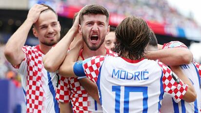 Croacia vence a Ghana y avanza como segunda del Grupo L
