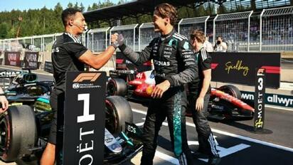 Russell se lleva la pole en Austria tras accidente de Verstappen