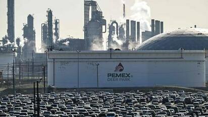 Recorte de Pemex impacta metas de producción petrolera