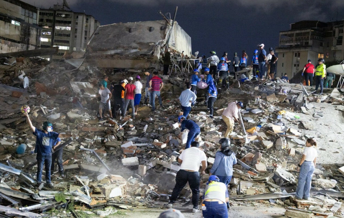 Terremotos en Venezuela: Cifra de muertos sube a 1,430 en La Guaira