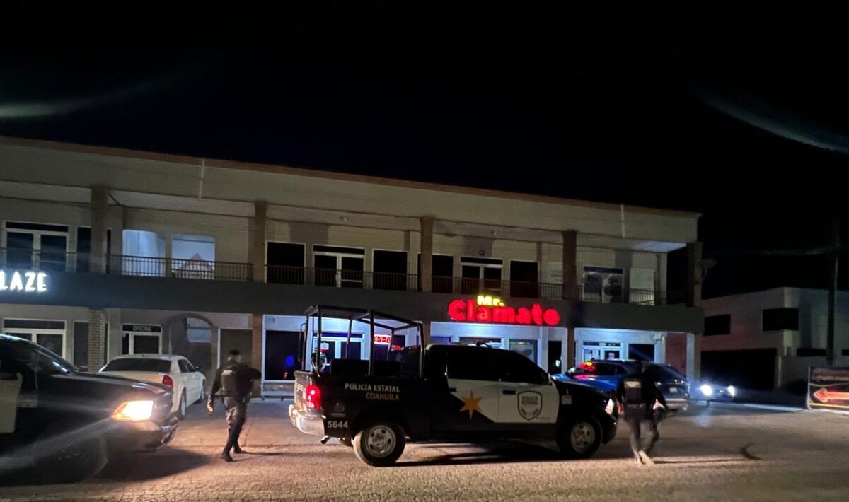 Grave tras riña en bar; investigan agresión con arma blanca