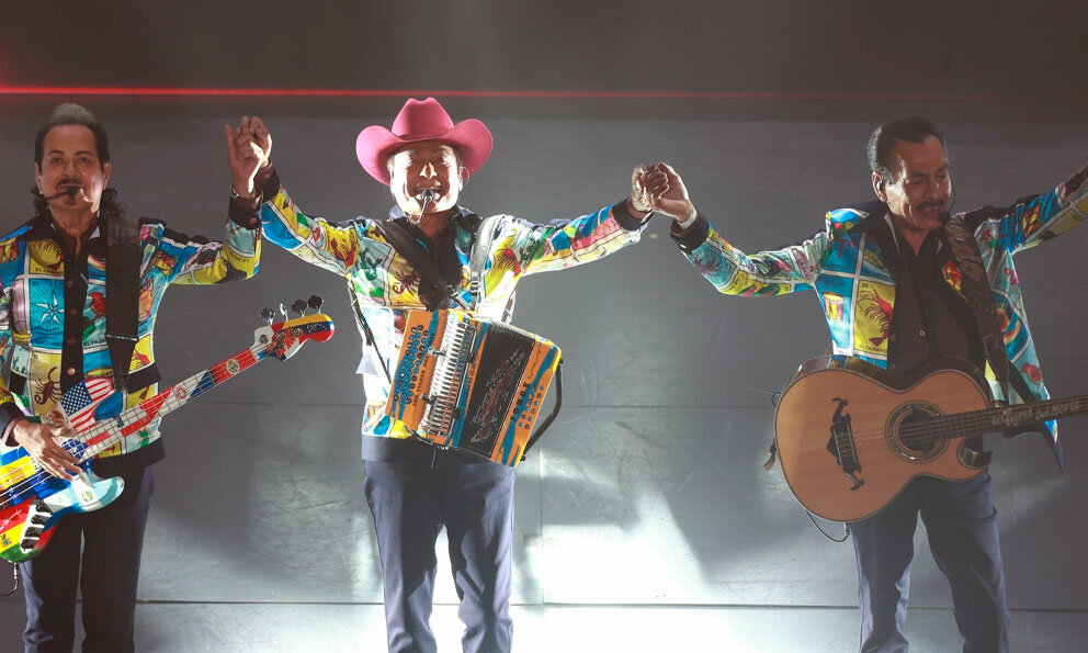 Los Tigres del Norte rugieron en el estadio GNP