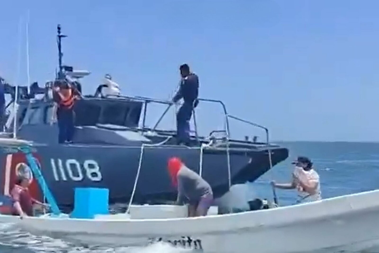 Marina intercepta embarcación con pesca prohibida en costa de Yucatán