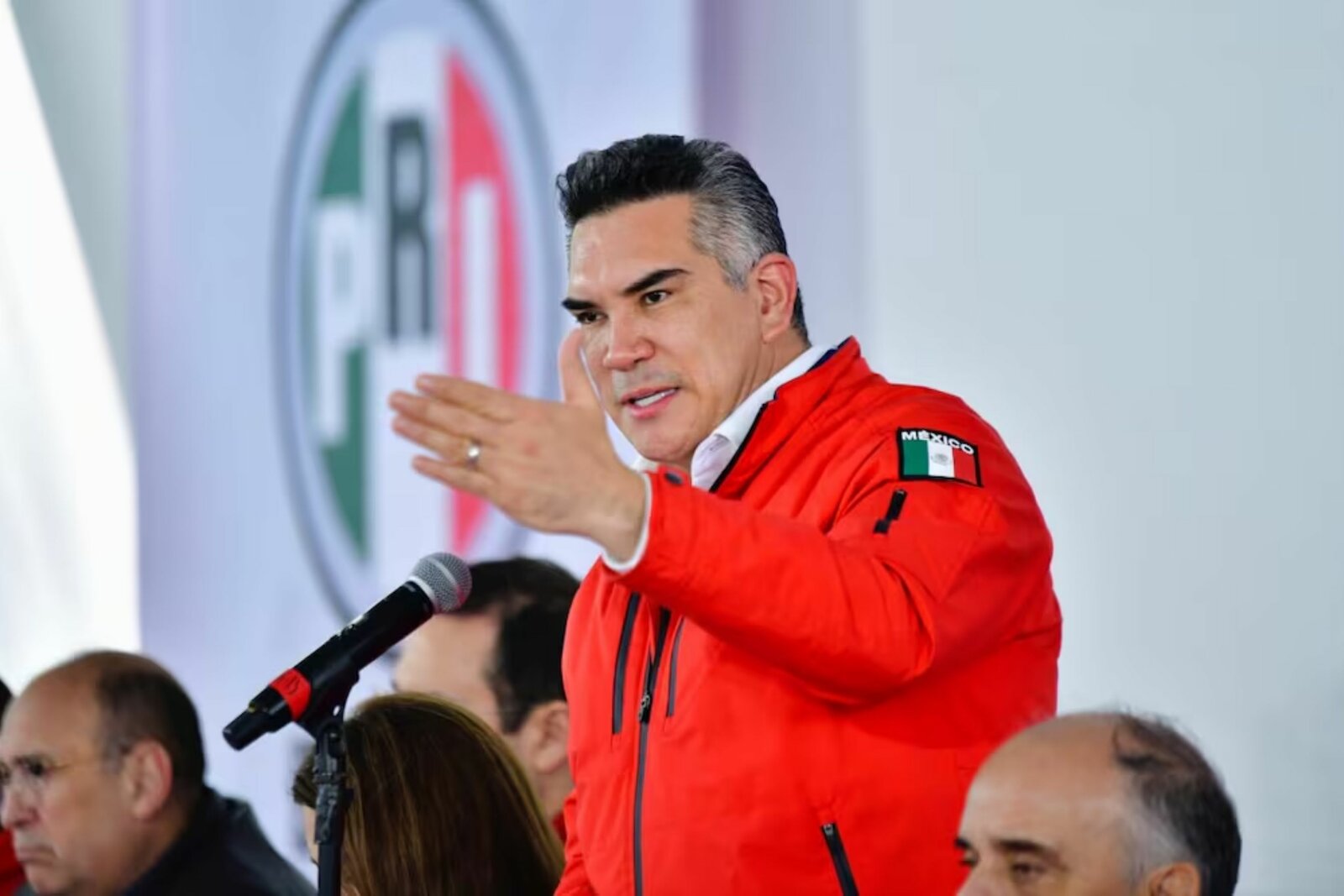 Alejandro Moreno pide restablecer diálogo entre México y Ecuador