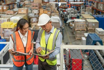 Actividad industrial de China vuelve a crecer en junio