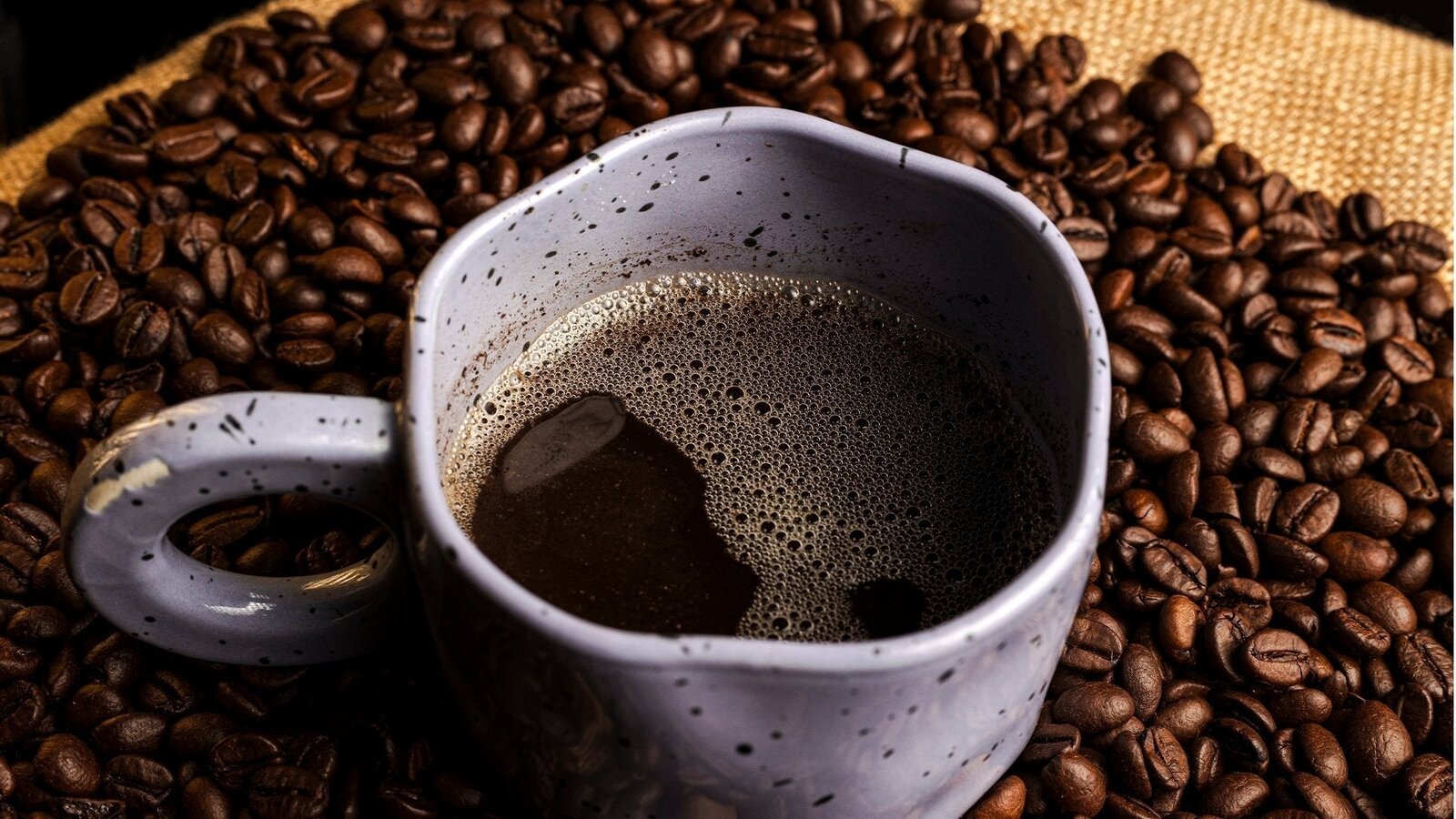El café y su nueva forma de consumo en la actualidad: riesgos y beneficios