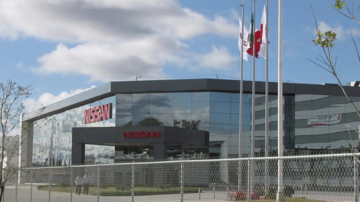 Nissan busca reducir costos de autos fabricados en México